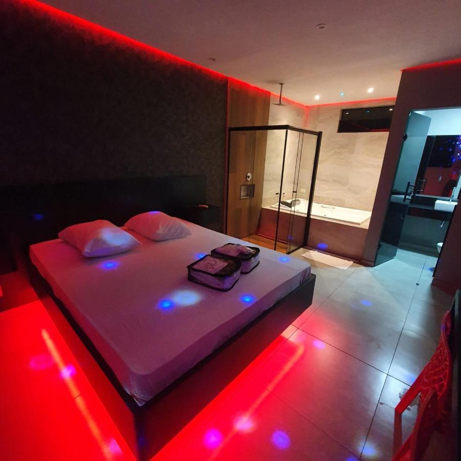 Desejo Motel Araçoiaba da Serra Eksteriør bilde